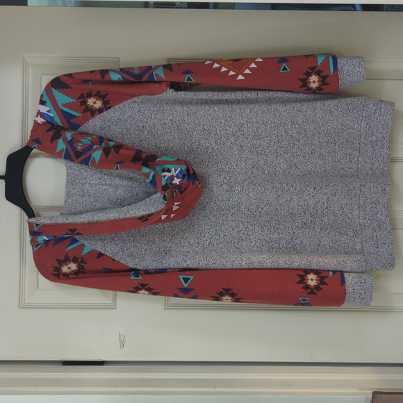 Aztec Top - Medium - Picture 5 of 6